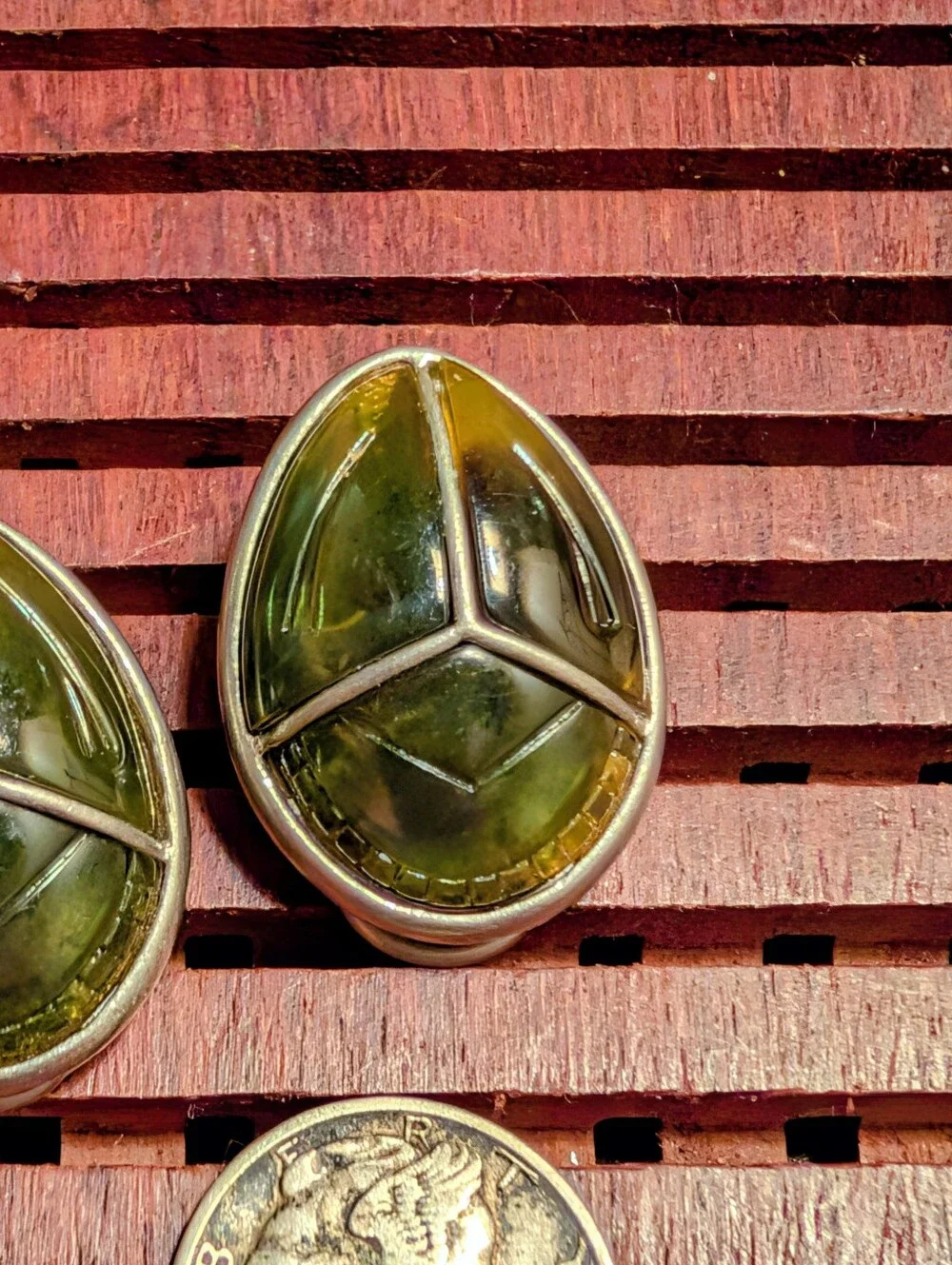 N/A elegant olive